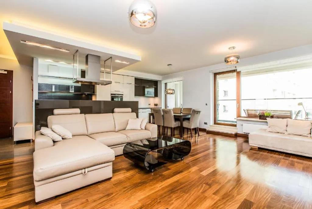 Apartmán Inqse Warsaw Centre Exteriér fotografie